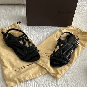 Louis Vuitton black Patent leather black Sandal’s